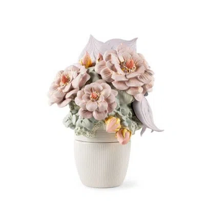 Lladrò Handmade Porcelain Table Vase In Pink