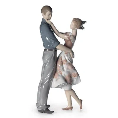 Lladrò Happy Encounter Couple Figurine In Blue,gray,brown