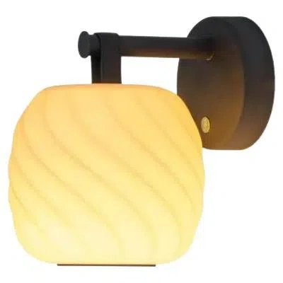 Pre-owned Lladrò Ice Cream Translucent Porcelain Wall Sconce (us) In White