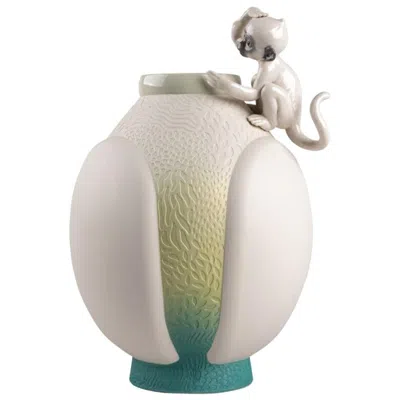 Pre-owned Lladrò Lladró Monkey Vase In Sand