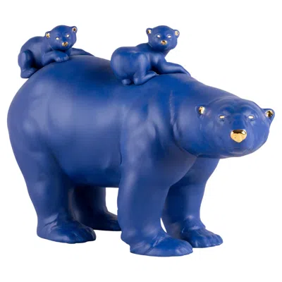 Pre-owned Lladrò Mummy Bear And Babies 'blue-gold', Limited Edition