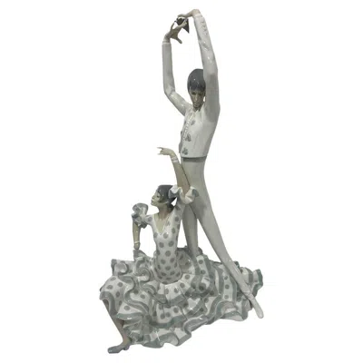 Pre-owned Lladrò Lladro Porcelain Flamenco Dancers, 1970s In Gray