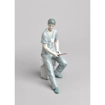 Lladrò Surgeon Figurine In Green