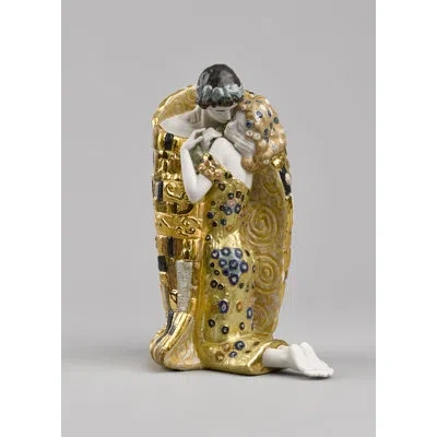 Lladrò The Kiss Figurine In Gold