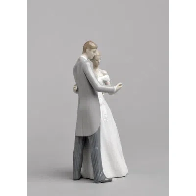 Lladrò Together Forever Couple Figurine In Gray,white