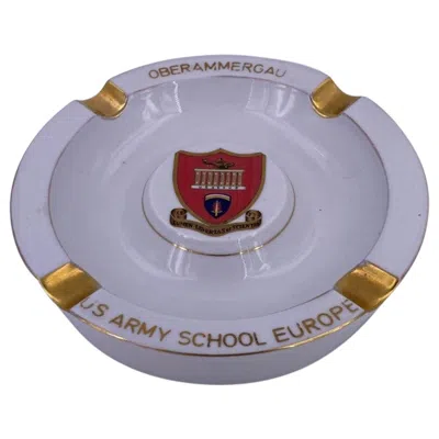 Pre-owned Lladrò Vintage Ashtray Us Oberammergau Us Army School In Gray