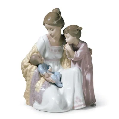 Lladrò Welcome To The Family Figurine In White,pink,blue