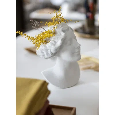 Lladrò White 10.24" Porcelain Table Vase