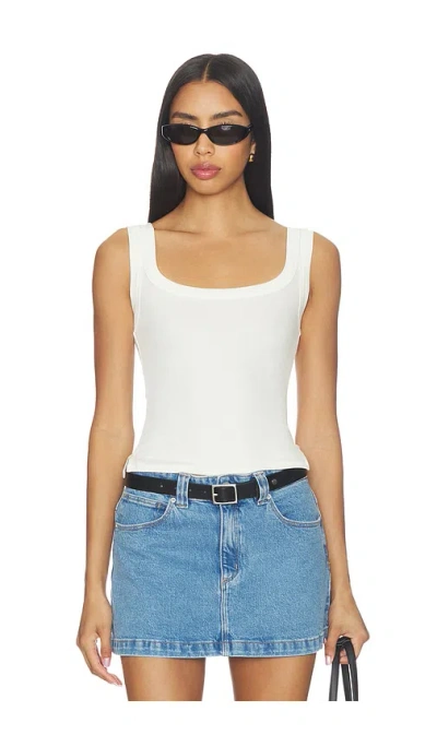 Lna Banded Ribbed Scoop Tank In White