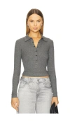 Lna Kylee Snap Long Sleeve Top In Gray