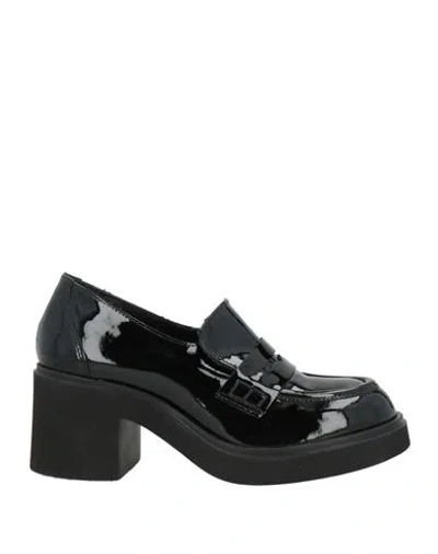 Loafer Woman S Black Size 7 Leather