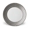 L'objet Aegean Sculpted Dinner Plate In White/platinum