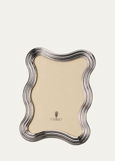 L'objet Silver-tone Ripple Photo Frame