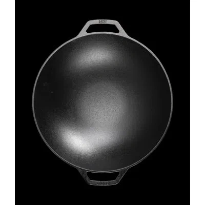 Lodge 14'' Cast Iron Wok In Black