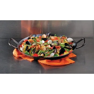 Lodge 15 Inch Seasoned Carbon Steel Skillet In Black