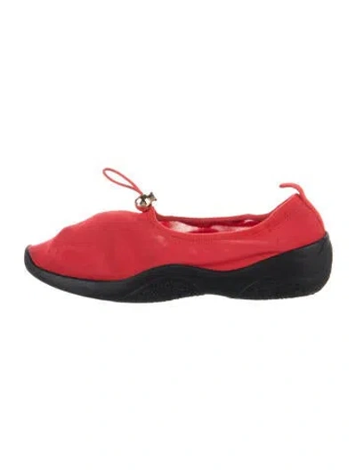 Pre-owned Loeffler Randall Flats In Red