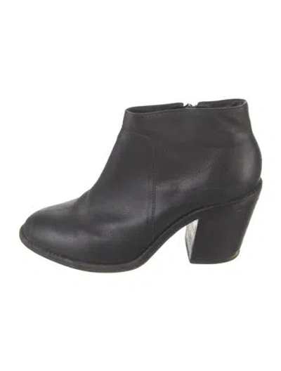 Pre-owned Loeffler Randall Leather Boots In Black