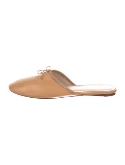 Pre-owned Loeffler Randall Leather Bow Accents Mules In Neutral