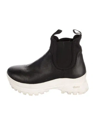 Pre-owned Loeffler Randall Leather Chelsea Boots In Black