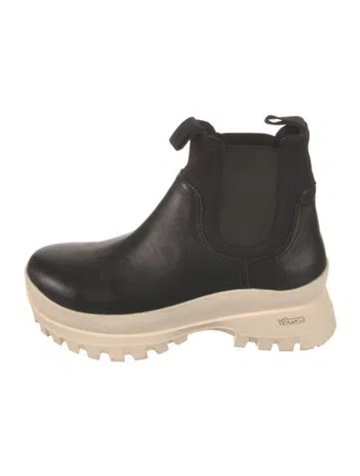 Pre-owned Loeffler Randall Leather Chelsea Boots In Black