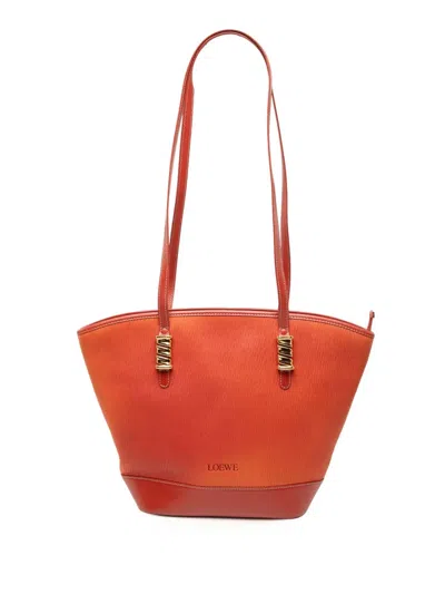 Pre-owned Loewe 2000-2025 Leather Velazquez Twist Shoulder Bag In Red