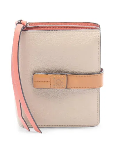 Pre-owned Loewe 2000s Logo-detail Bi-fold Wallet In Neutrals
