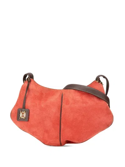 Pre-owned Loewe 2003 Suede Crossbody Bag In 红色