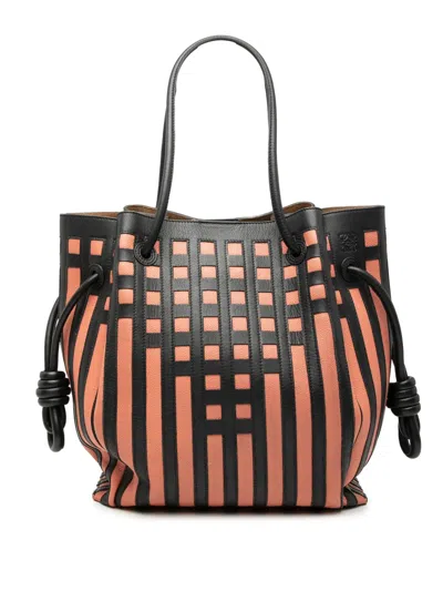 Pre-owned Loewe 2010-2025 Leather Grid Flamenco Knot Tote Bag In Black