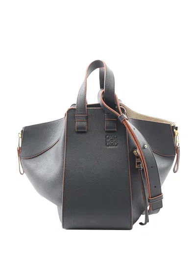 Pre-owned Loewe 2010-2026 Small Grained Calfskin Hammock Satchel In Black