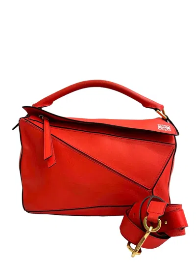 Pre-owned Loewe 2010-2026 Medium Calfskin Puzzle Satchel In Red