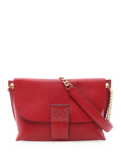 Pre-owned Loewe 2010s Avenue Shoulder Bag In Red