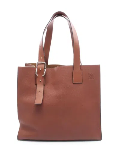 Pre-owned Loewe 2010s Buckle Zip Tote Bag In Brown