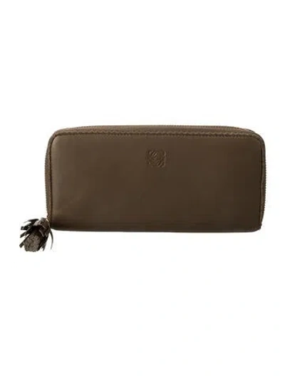 Pre-owned Loewe 2011 Continental Anagram Continental Wallet In Gold