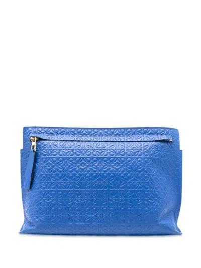 Pre-owned Loewe 2016 Embossed Anagram Repeat T Clutch Bag In Blue