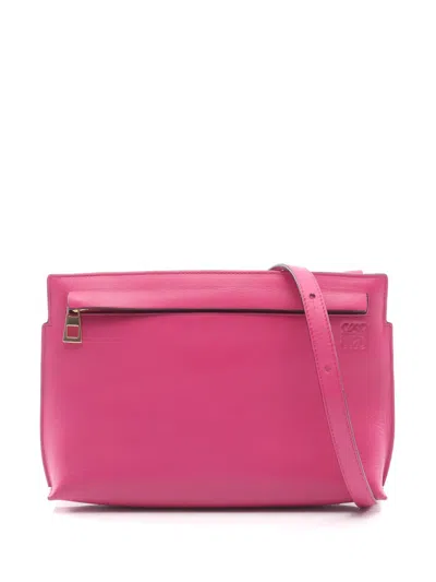 Pre-owned Loewe 2016 Leather Anagram T Pouch Crossbody Bag In Pink