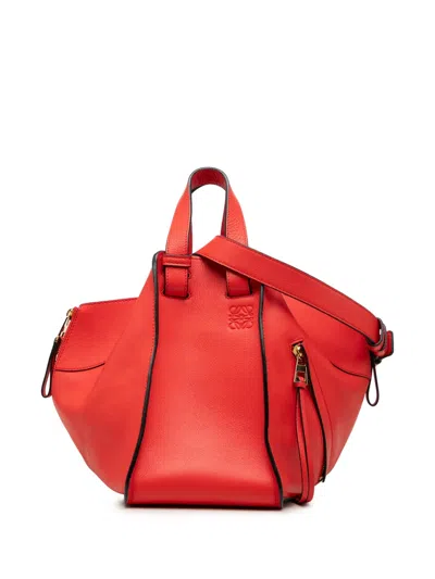 Pre-owned Loewe 2016 Small Calfskin Hammock Satchel In Red