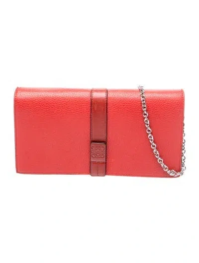 Pre-owned Loewe 2018 Leather Continental Wallet In Red