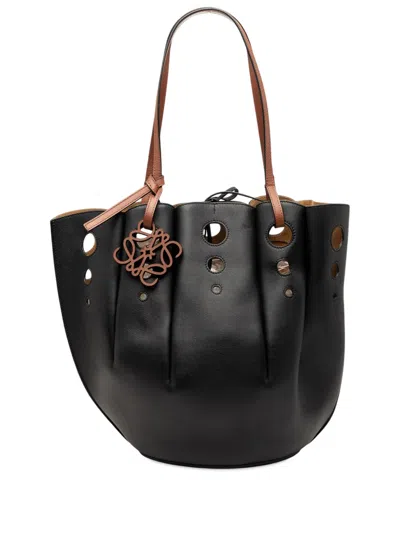 Pre-owned Loewe 2020 Paulas Ibiza Perforated Leather Shell Basket Tote Bag In Black