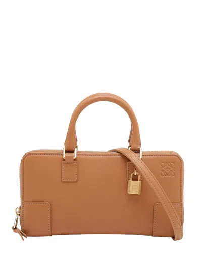 Pre-owned Loewe 2020-2026 Leather Amazona Pouch Satchel In 褐色