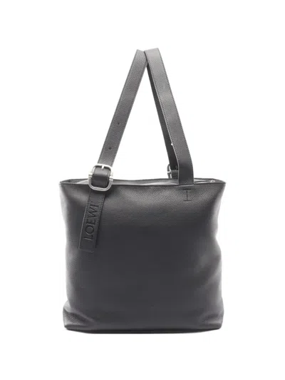 Pre-owned Loewe 2020s Loop Buckled Leather Shoulder Bag In Black