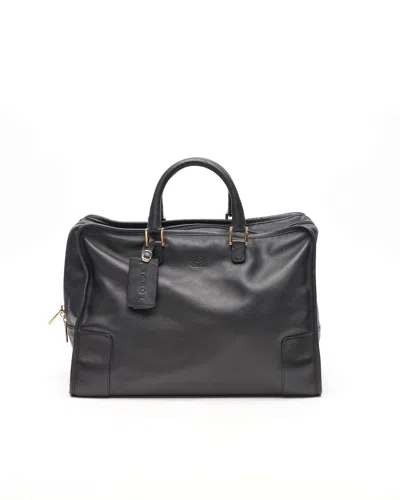 Loewe Amazona 40 Boston Bag In Black