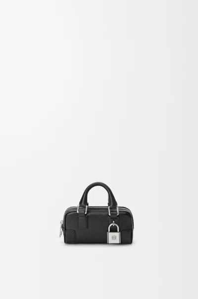 Loewe Amazona Nano En Cuir Brillant Pour Femme In Neutral