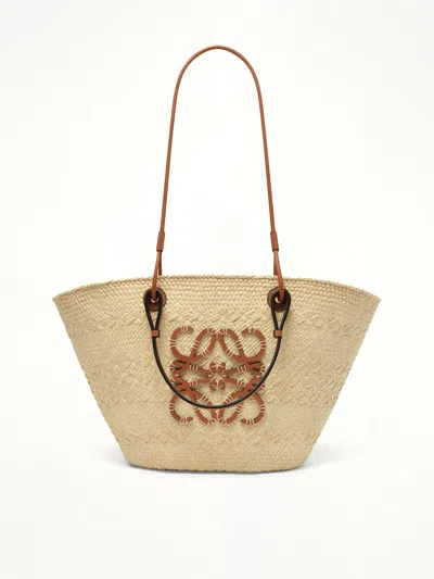 Loewe Anagram Basket Medium Bag In Brown