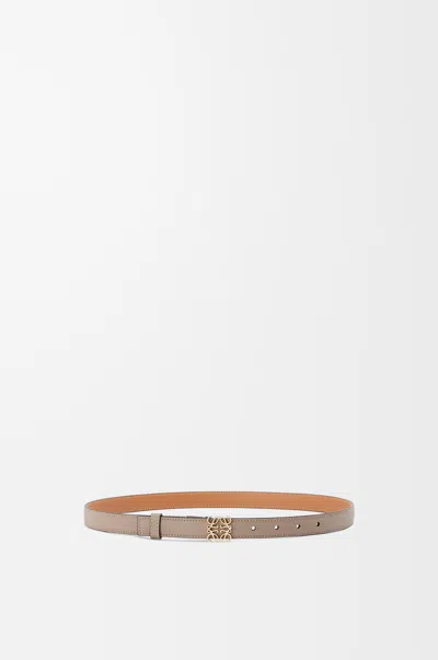 Loewe Anagram Belt In Pebble Grain Leather Skin Size:80 For Woman In Sand/gold