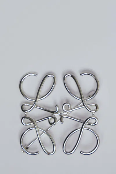 Loewe Anagram Brooch | 111.25.020 | Palladium In Silver