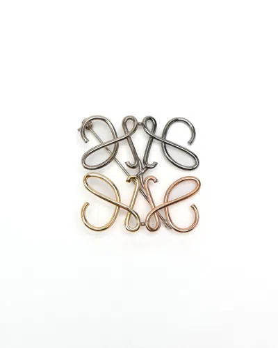 Pre-owned Loewe Anagram Brooch In Multicolour