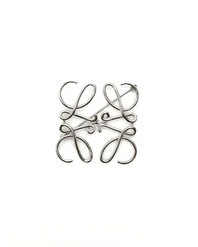 Pre-owned Loewe Anagram Brooch In Silver