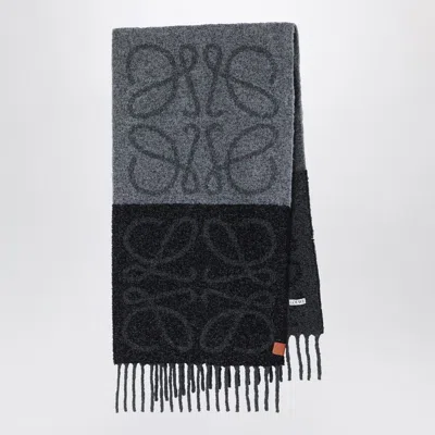 Loewe Anagram Dark Grey/black Scarf In Gray