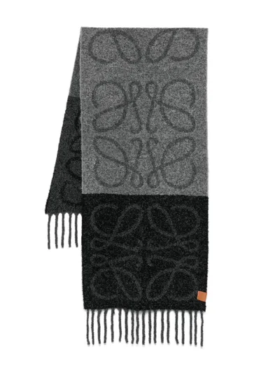 Loewe Anagram Scarf In Grey
