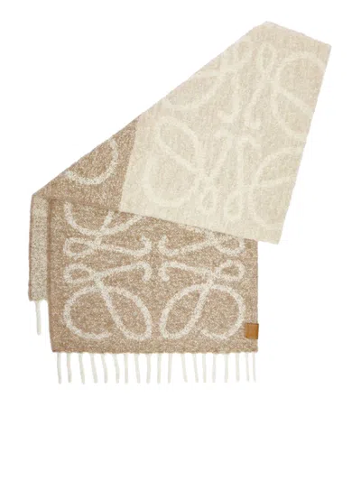 Loewe Anagram Scarf In Alpaca And Wool In Nude & Neutrals